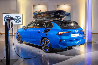Opel Astra Sports Tourer PHEV