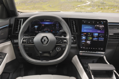 Renault Espace E-Tech full hybrid 200