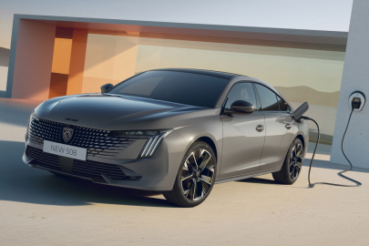 Peugeot 508 hybrid MY23