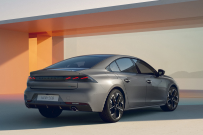 Peugeot 508 hybrid MY23