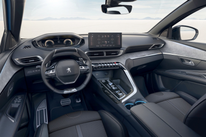 Peugeot 5008 GT Hybrid 136 e-DCS6