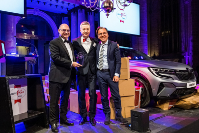 Best Buy Car of Europe pro vůz Renault Austral: Bruno Vanel, Dan Vardie a Arnaud Belloni
