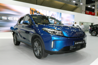 Seres 3 - jeden z nejlevnějších čínských elektromobilů stojí 33 500 eur