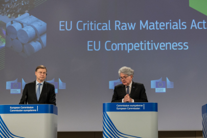 Valdis Dombrovskis a Thierry Breton