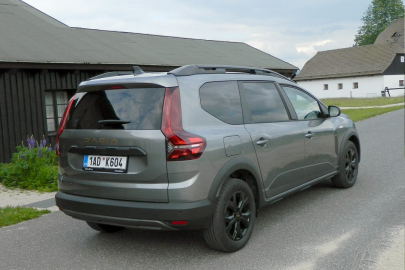 Dacia Jogger Hybrid 140 pro modelový rok 2024