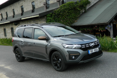 Dacia Jogger Hybrid 140 pro modelový rok 2024