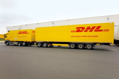 dhl-lang-lkw.jpg