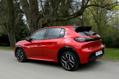 Peugeot 208 GT Hybrid 136 e-DSC6 MY 2024
