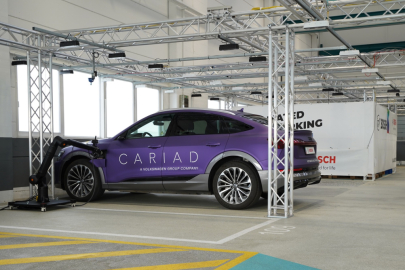 Bosch - Cariad - automated-parking-robot-charging