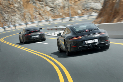 Porsche 911 hybrid test Dubaj