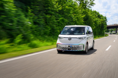 Bosch - autonomní řízení - Volkswagen ID. Buzz na silnici