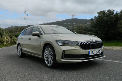 Škoda Superb Combi