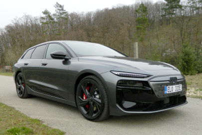 Audi S6 Avant e-Tron quattro
