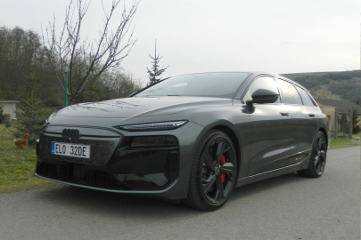 Audi S6 Avant e-Tron quattro