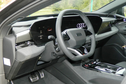 Audi S6 Avant e-Tron quattro