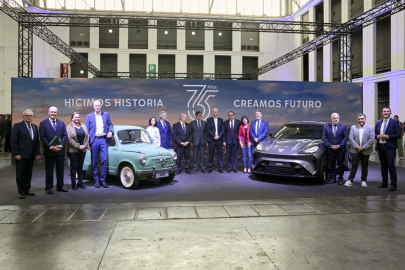 Seat 600 a Cupra Reval - 75 let Seatu
