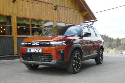 Dacia Bigster Hybrid 155