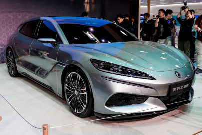 BYD Denza Z9 GT