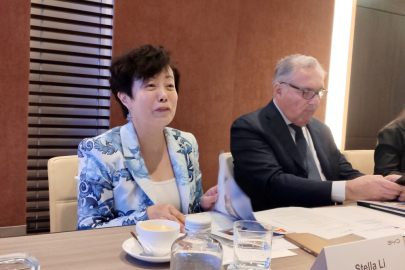 Stella Li a Alfredo Altavilla