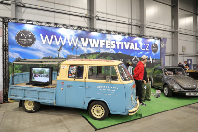 Spies Hecker Classic Expo připomene řadu T automobilky Volkswagen