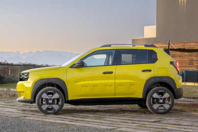 Fiat Grande Panda Hybrid La Prima