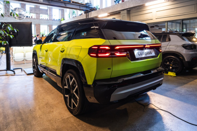 Jeep Compass Electric