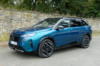 Peugeot E-5008 GT Dual Motor 325 AWD