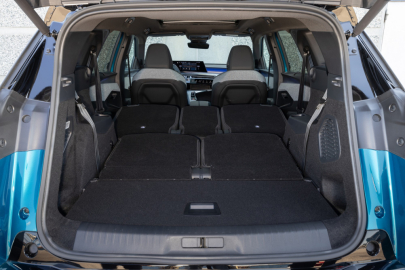 Peugeot E-5008 GT Dual Motor 325 AWD