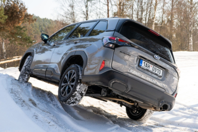 Subaru Forester e-Boxer 2.0ie Lineartronic