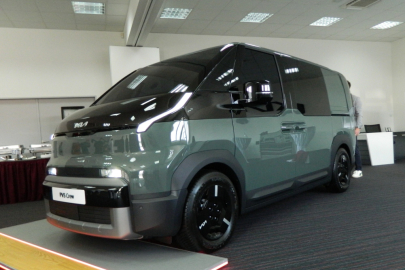 Kia PV5 crew