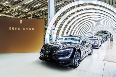 Pro čínská auta by měl být americký trh zapovězen