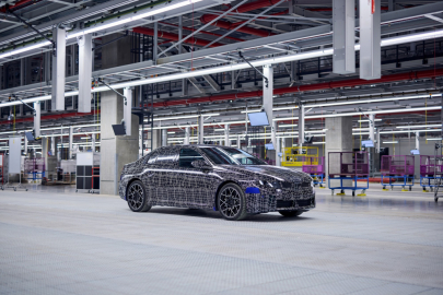 BMW i3 50 xDrive - iFactory Mnichov