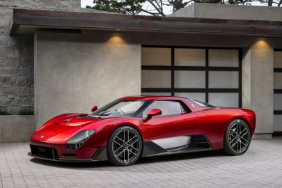 McLaren McL 6GT