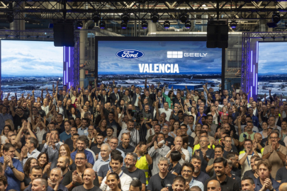Ford Geely Valencia