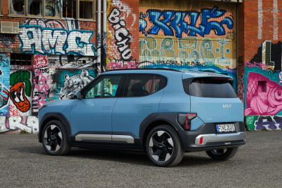 Kia EV2
