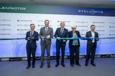 Zahájení výroby Lepamotor B10 v závodě Stellantisuv Zaragoze