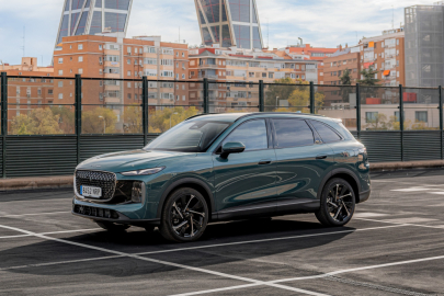 Lepas L8 Spuper hybrid