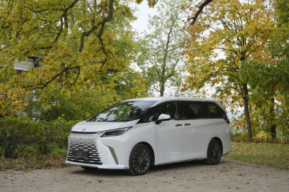 Lexus Event Chateau Mcely Lexus LM350h