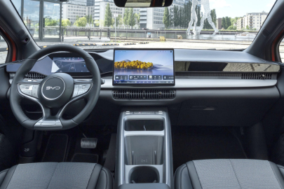 BYD Dolphin G DM-i