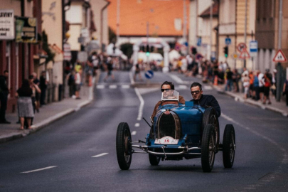 Bugatti