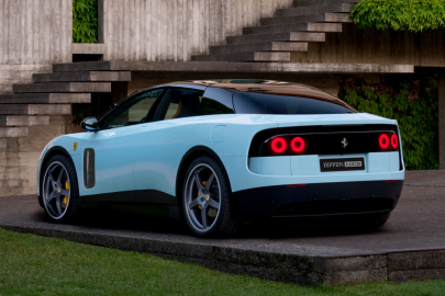 Ferrari Luce