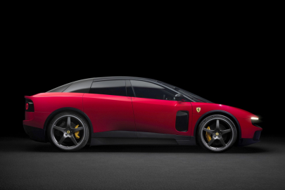 Ferrari Luce
