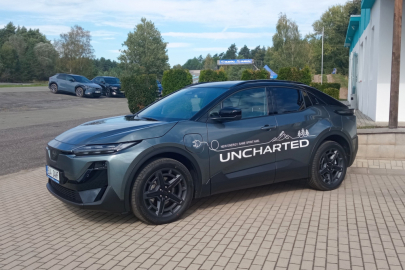 Subaru Uncharted FWD