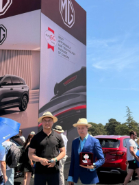 mg-award-2.jpg