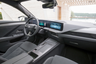 Opel Astra ST Electric