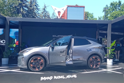Cupra Raval