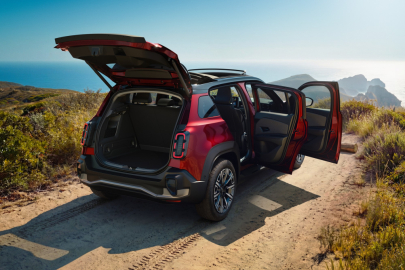 Renault 4 E-Tech electric Plein Sud