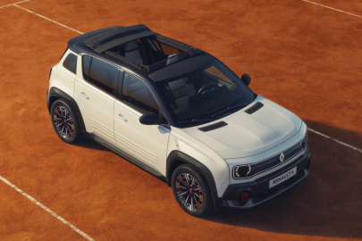 Renault 4 E-Tech electric Plein Sud Rolland Garros