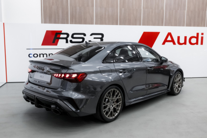 Audi RS 3 Competition Limited