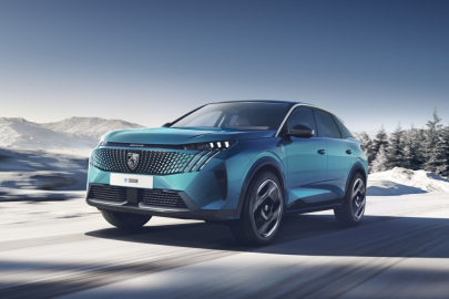 Peugeot E-3008 Dual Motor